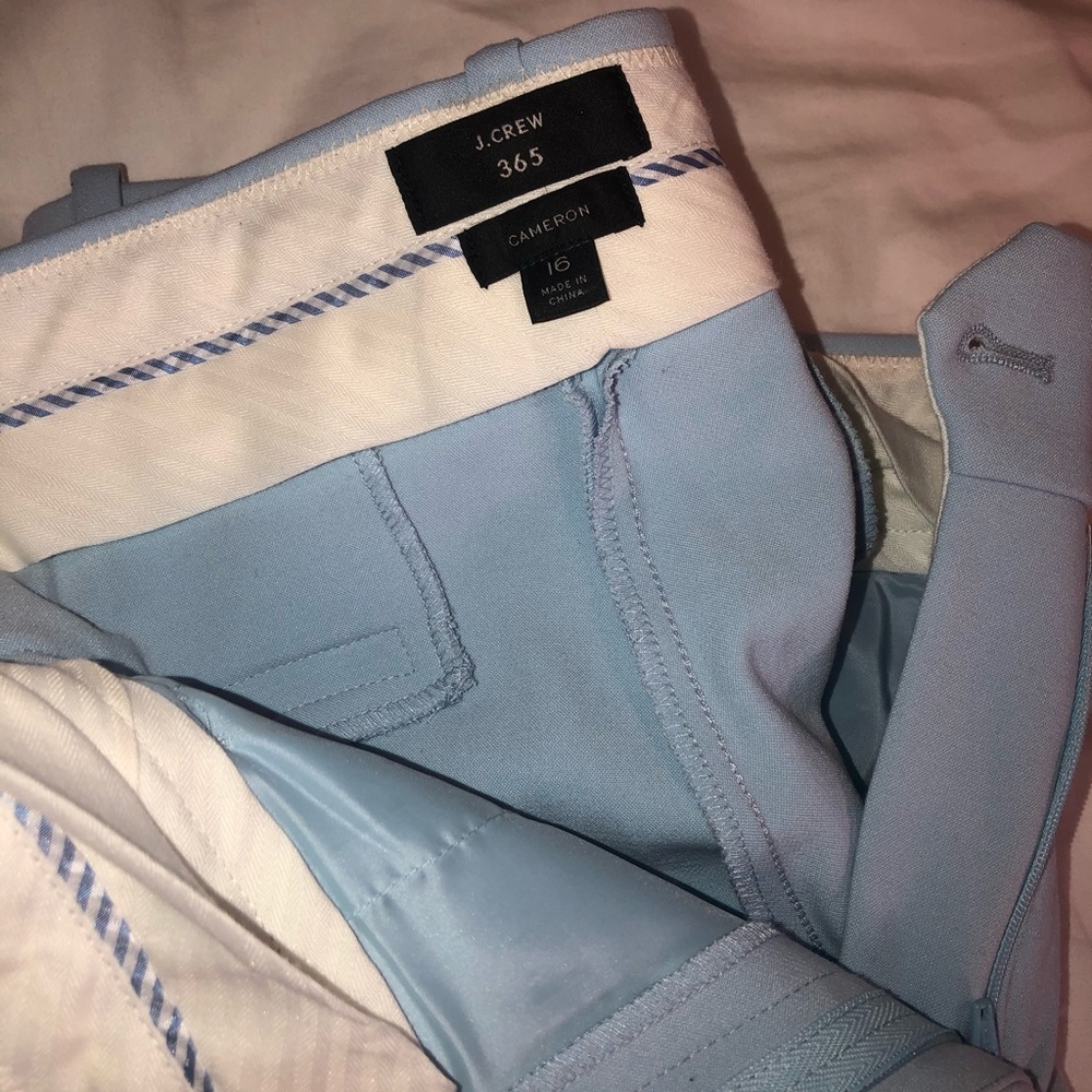Cameron Slim Crop Pant in 4 Season Stretch